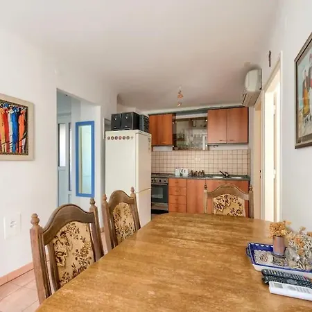Mila - 15m From The Sea Appartamento