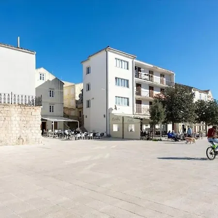 Mila - 15m From The Sea Apartment *